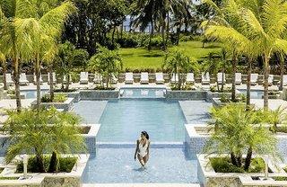 Indura Beach & Golf Resort Curio Collection by Hilton