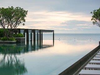 Renaissance Pattaya Resort & Spa