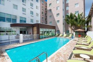 Staybridge Suites Miami International Airport