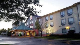 Best Western Plus Travel Hotel Toronto Airport