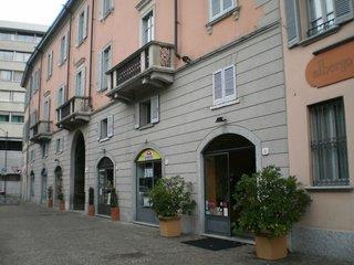 Le Due Corti