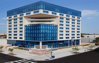 Four Points by Sheraton Long Island City/Queensboro Bridge